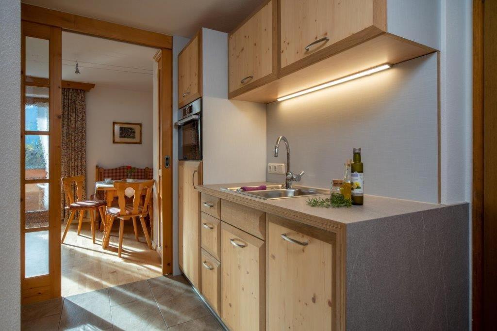Haus Rosenbaechle Lägenhet Bad Hindelang Exteriör bild
